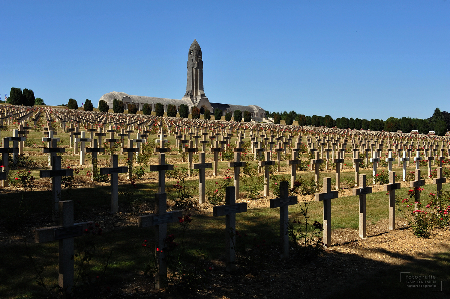 Soldatenfriedhof und Beinhaus von Douaumont